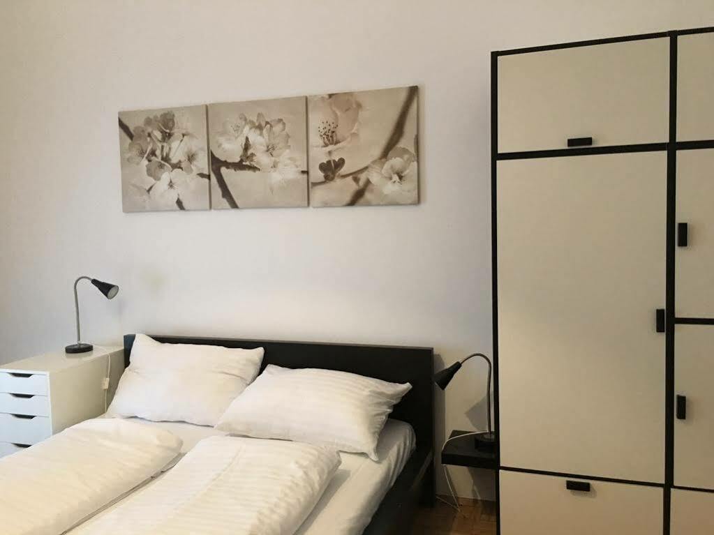 Heart Of Vienna Harmoniegasse Apartment Luaran gambar